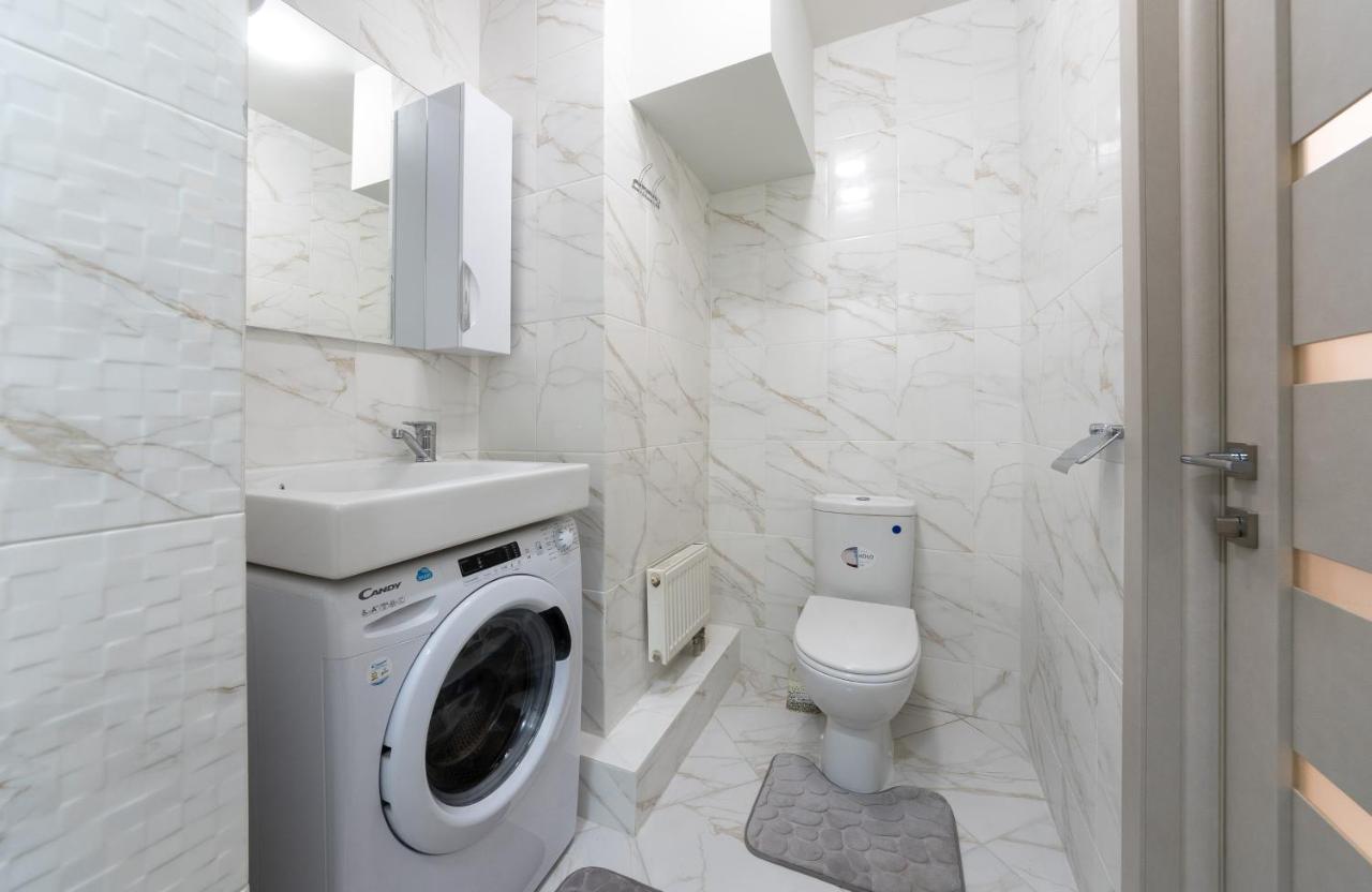 Apartments Riviera,20 Минут От Центра Kiew Exterior foto