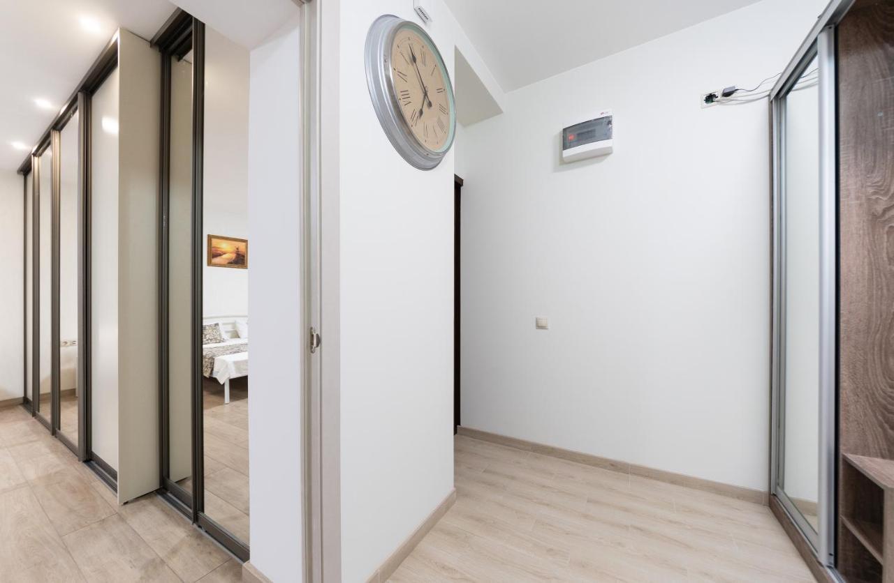 Apartments Riviera,20 Минут От Центра Kiew Exterior foto