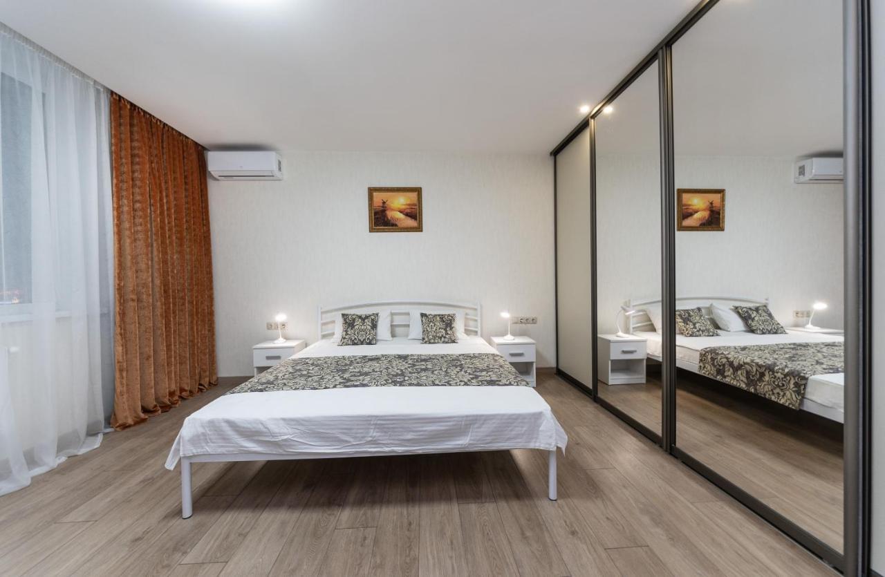 Apartments Riviera,20 Минут От Центра Kiew Exterior foto