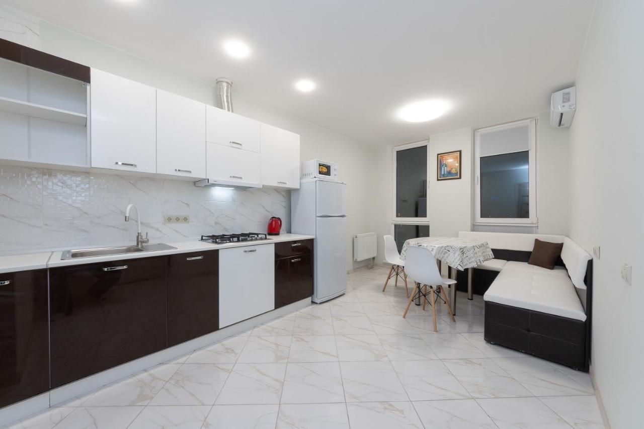 Apartments Riviera,20 Минут От Центра Kiew Exterior foto